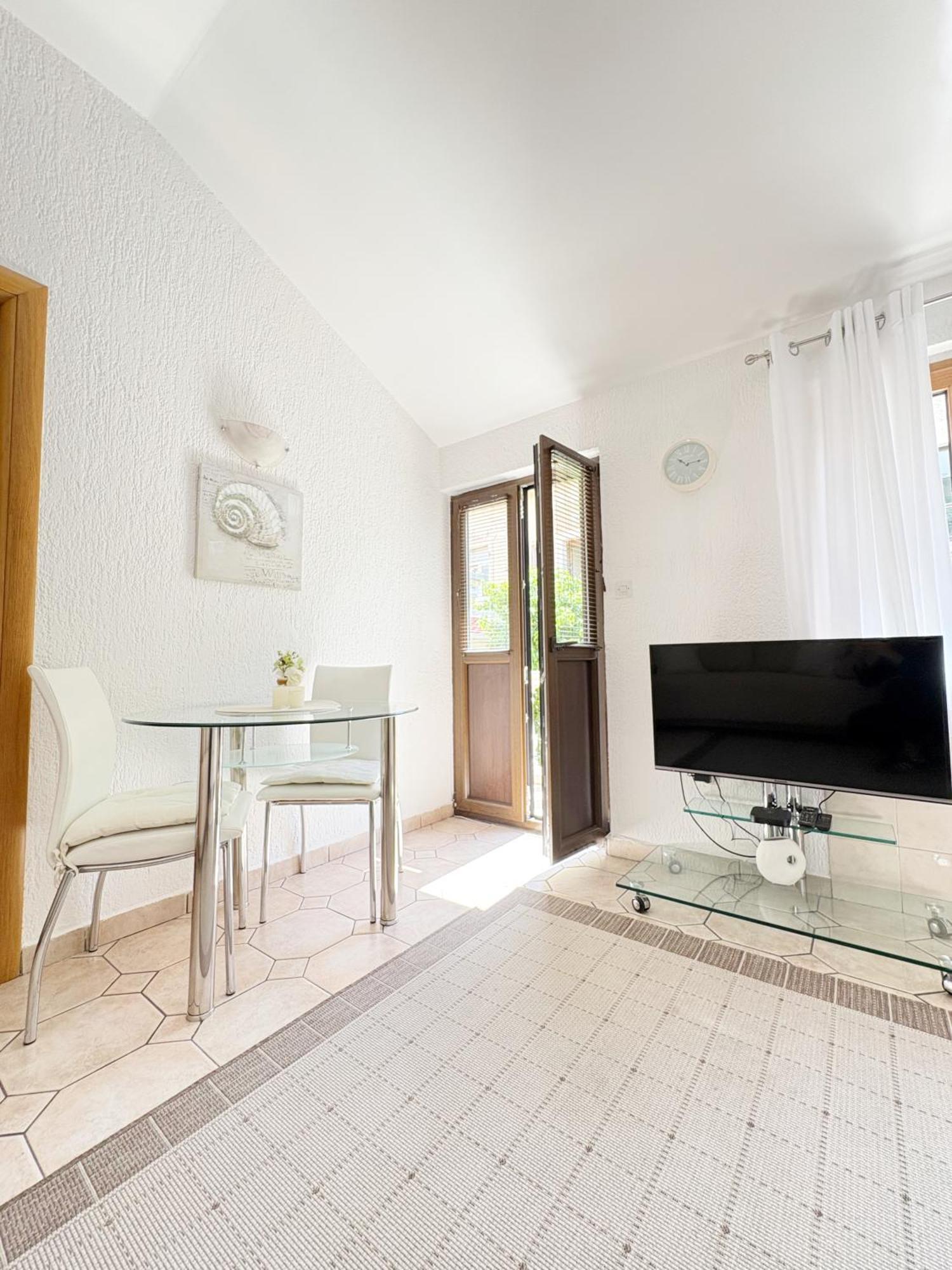 S&P City Center Apartments Kotor Exteriér fotografie