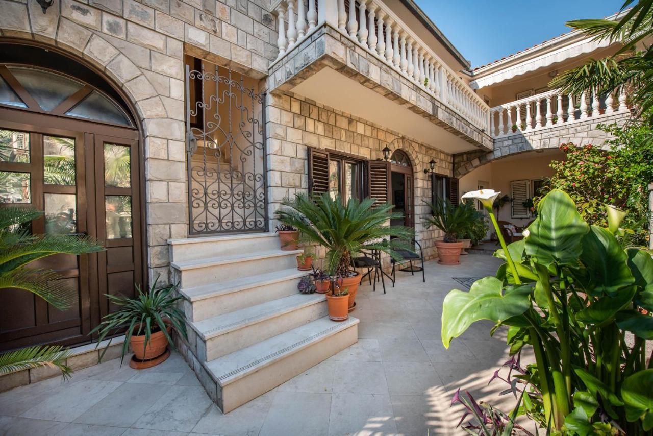 S&P City Center Apartments Kotor Exteriér fotografie